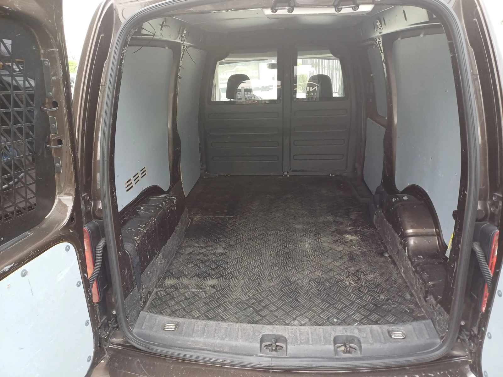 VW Caddy 2.0TDI* * Automat* * maxi* * Led   | Mobile.bg   13