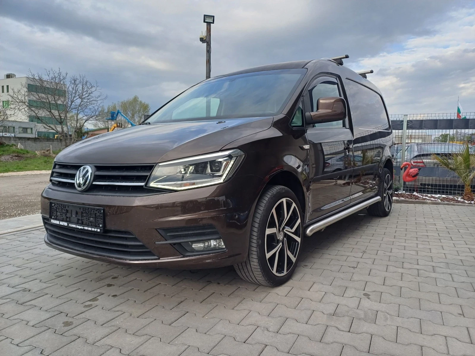 VW Caddy 2.0TDI* * Automat* * maxi* * Led ЛИЗИНГ  - изображение 2