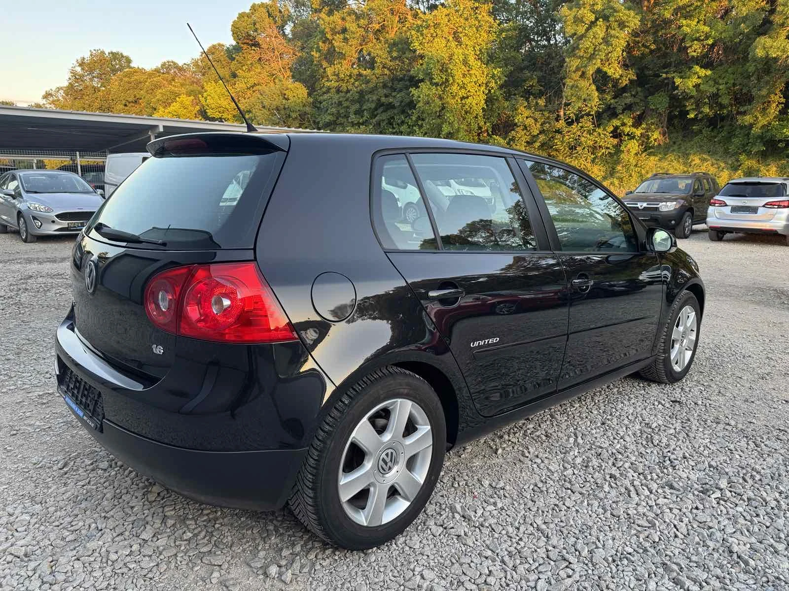 VW Golf 1.6BENZIN* GAZ* FACE* TOP - изображение 4