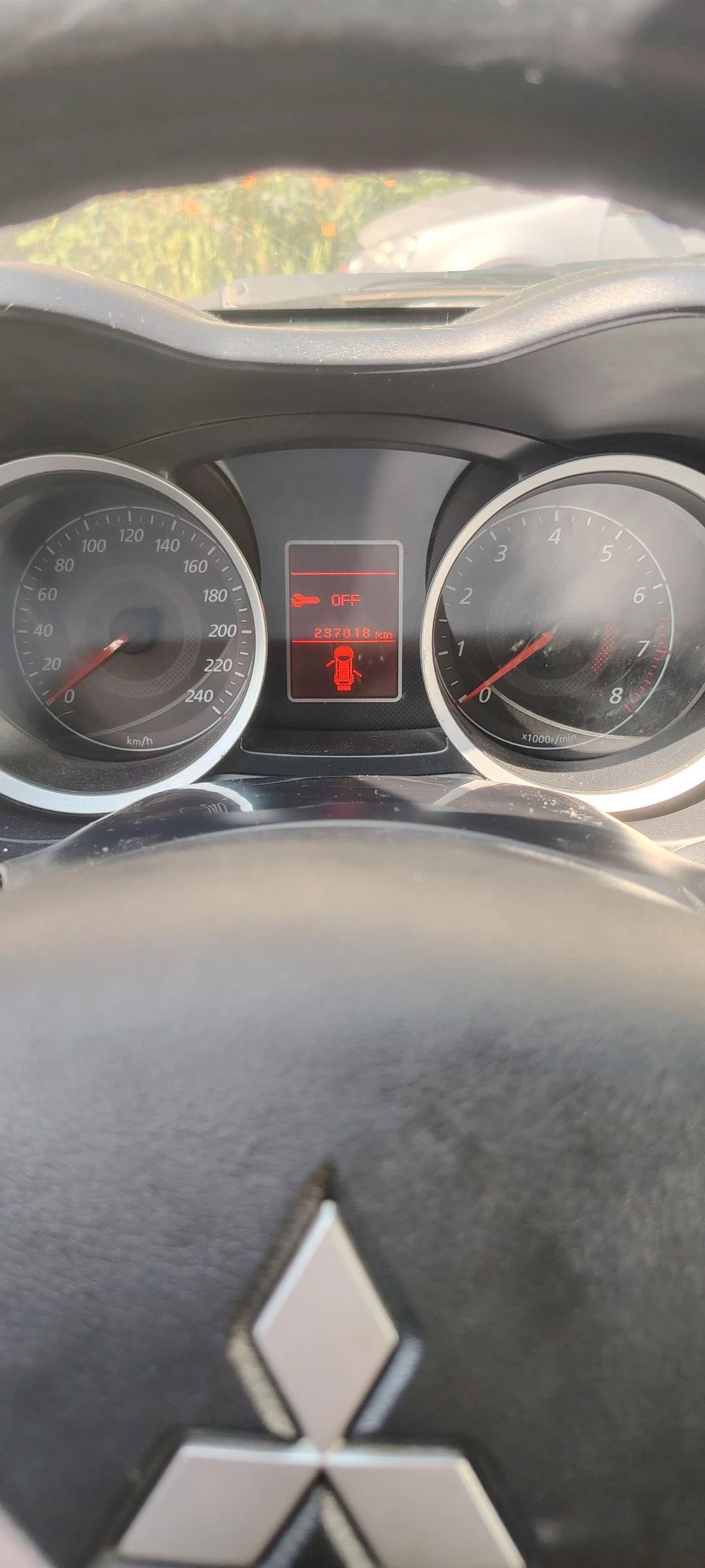 Mitsubishi Lancer 1.5 109 - изображение 6