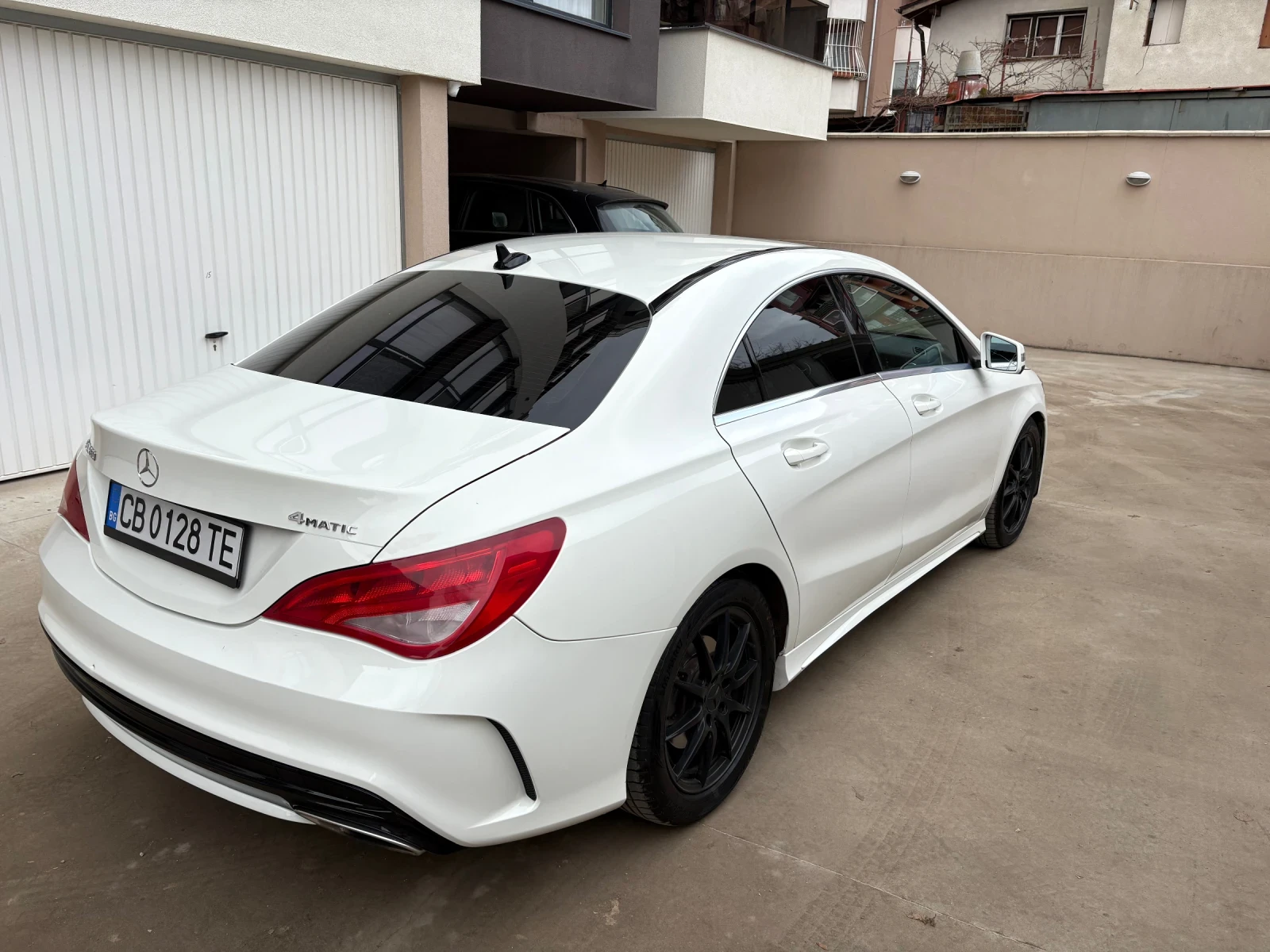 Mercedes-Benz CLA 250 AMG 4MATIC  - изображение 9