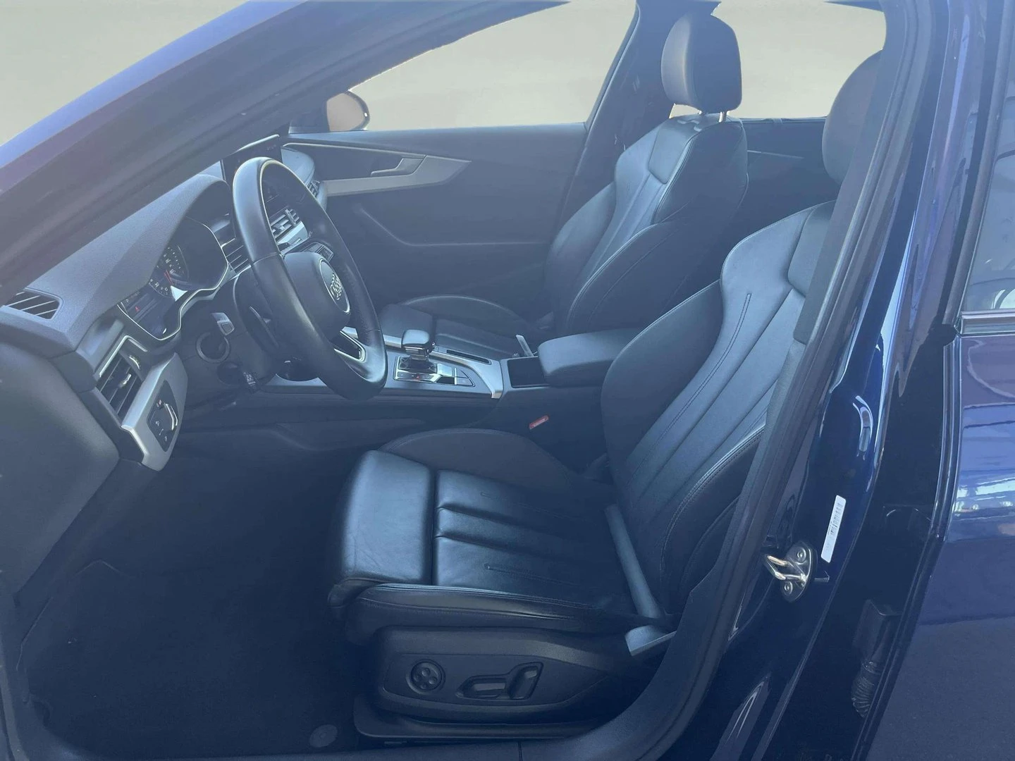 Audi A4 Limousine advanced 45 TDIquattro | Mobile.bg   6