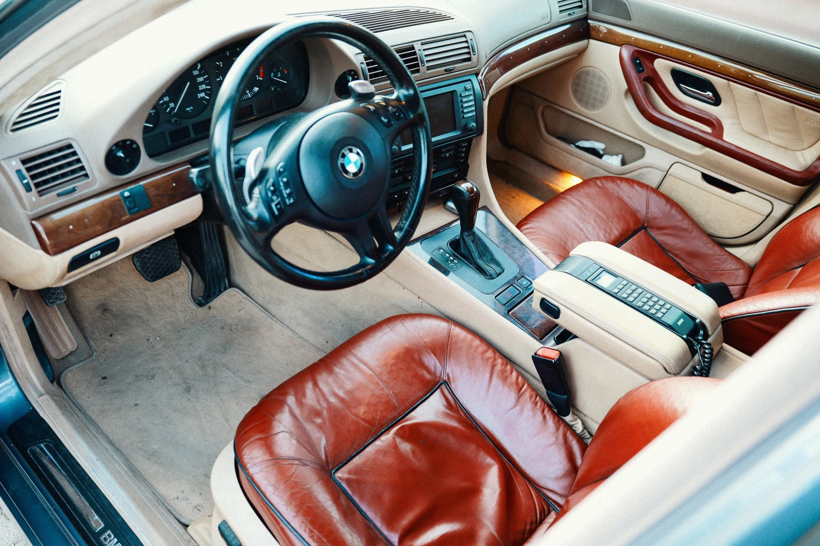 BMW 735 Газ Individual  - изображение 7