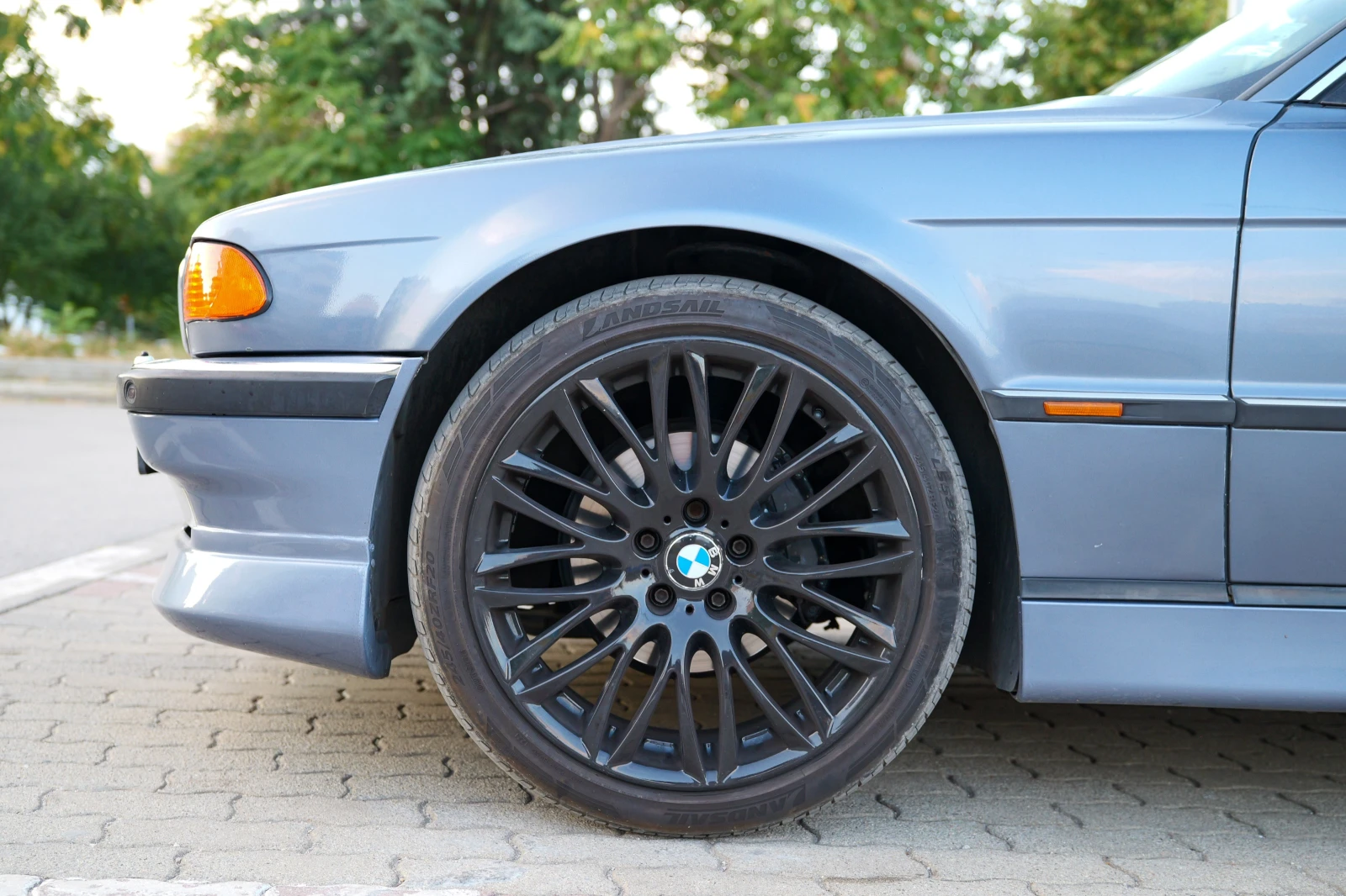 BMW 735 Газ Individual  - изображение 6