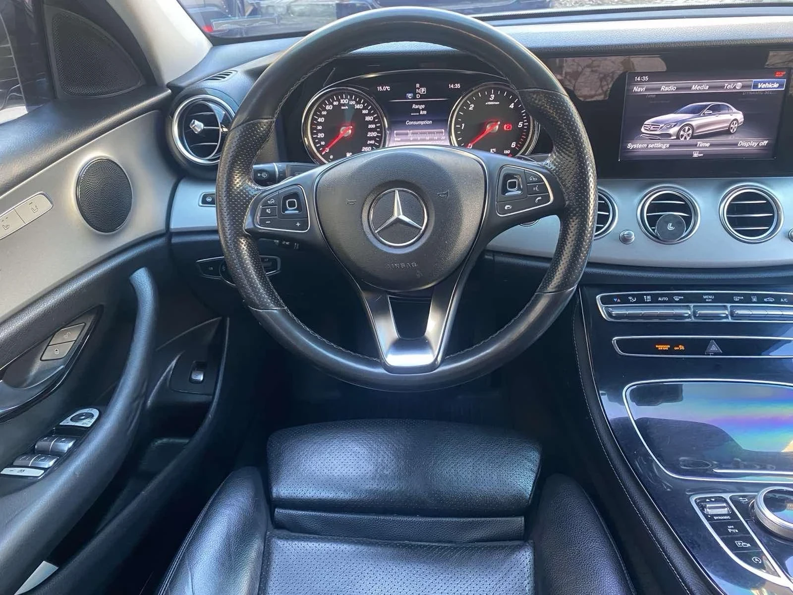 Mercedes-Benz E 200  - изображение 7