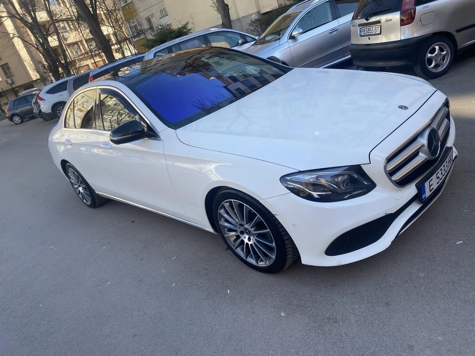 Mercedes-Benz E 200  - изображение 6