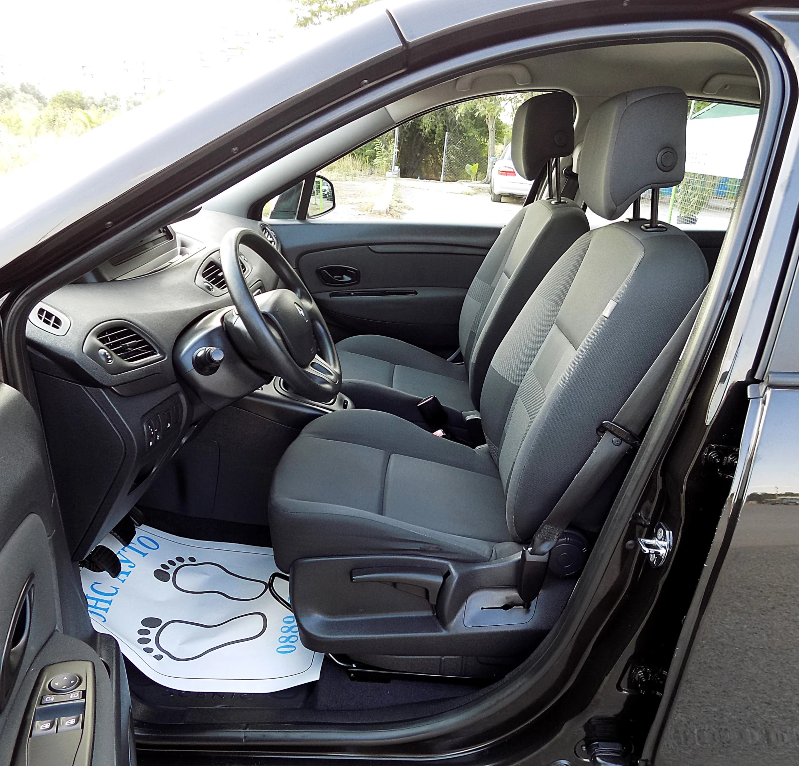 Renault Scenic 1.6i/110к/6ск./РЕАЛНИ КМ - изображение 5