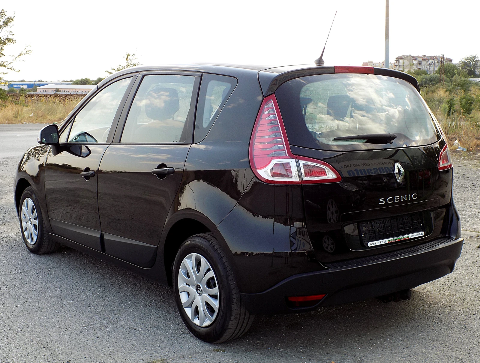 Renault Scenic 1.6i/110к/6ск./РЕАЛНИ КМ - изображение 4