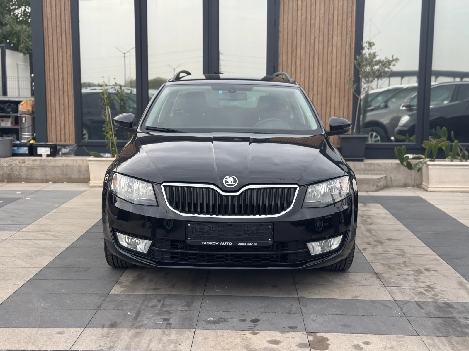 Skoda Octavia 1.6 * 2014г*  - изображение 2