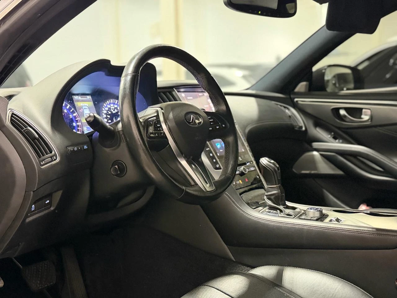 Infiniti Q Q60 3.0T 4x4 - изображение 8
