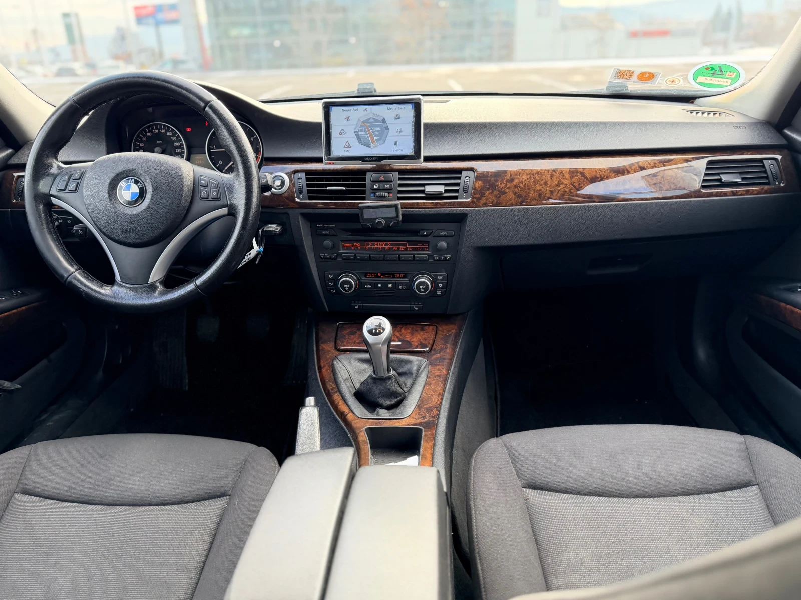 BMW 320 D-163к.с-Лизинг през Уникредит  - изображение 10
