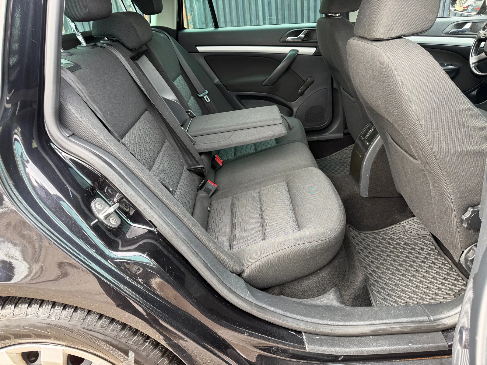 Skoda Octavia 1.8T Navigaciq - изображение 10