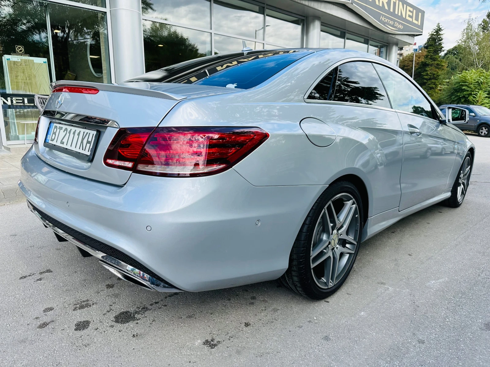 Mercedes-Benz E 350  AMG-пакет - изображение 6