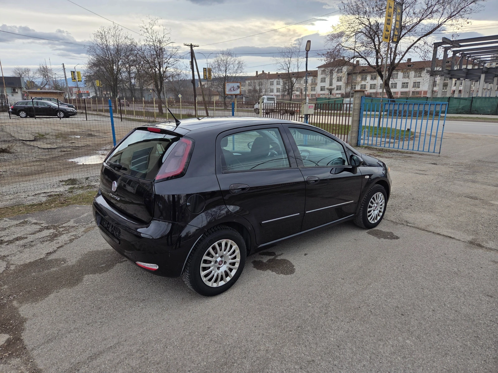 Fiat Punto III Comfort line 1.2i 8V-70Hp Euro5  | Mobile.bg � ����������� 4