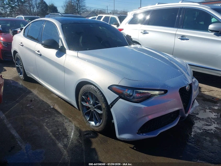 Alfa Romeo Giulia 2021 ALFA ROMEO GIULIA TI SPORT RWD | Auto.bg — изображение 1