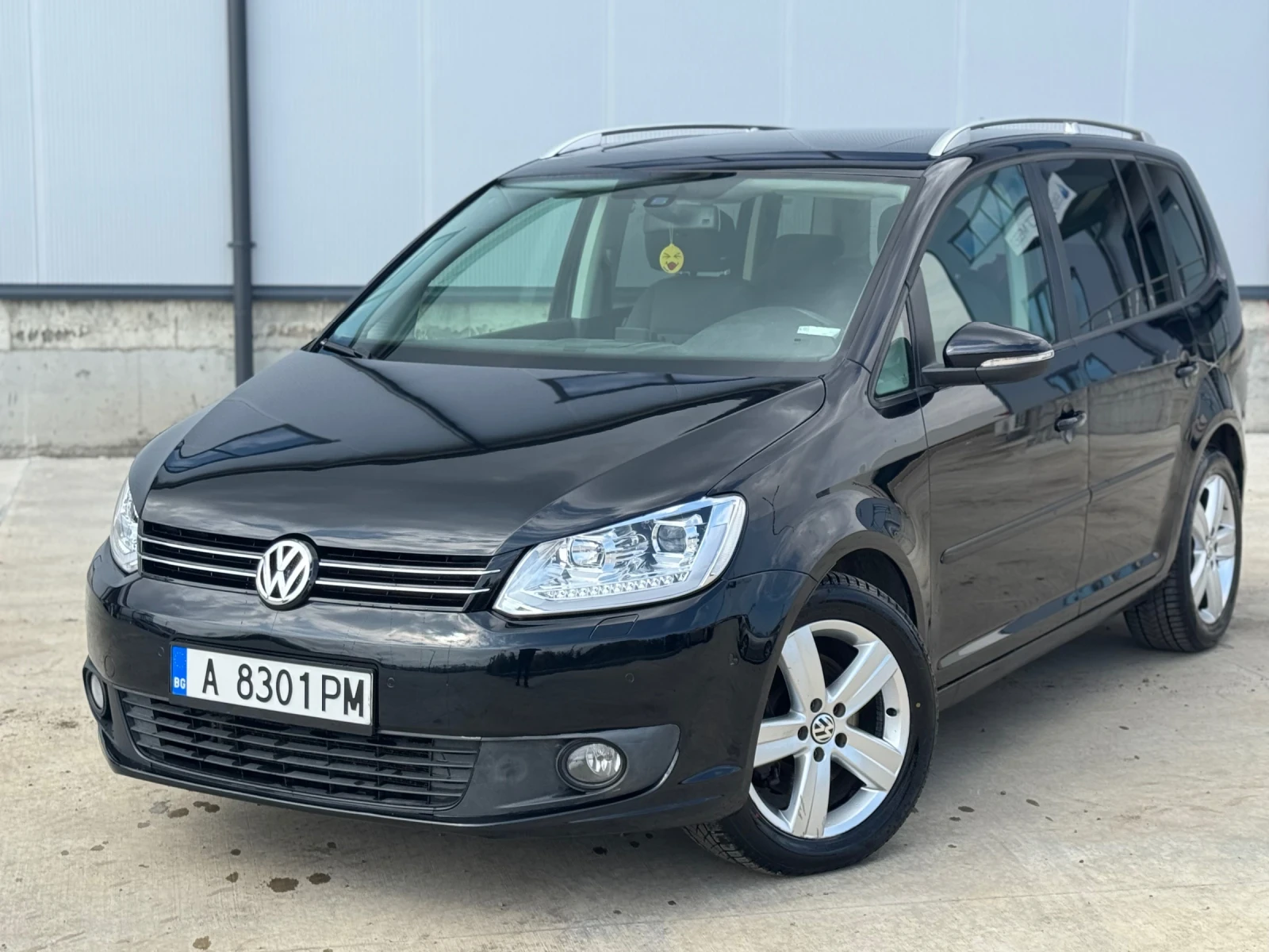 VW Touran 2.0TDI AUTOMATIC , снимка 3 - Автомобили и джипове - 54045400