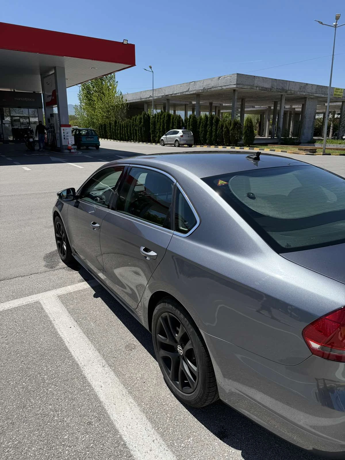 VW Passat 2.5, снимка 8 - Автомобили и джипове - 54322978