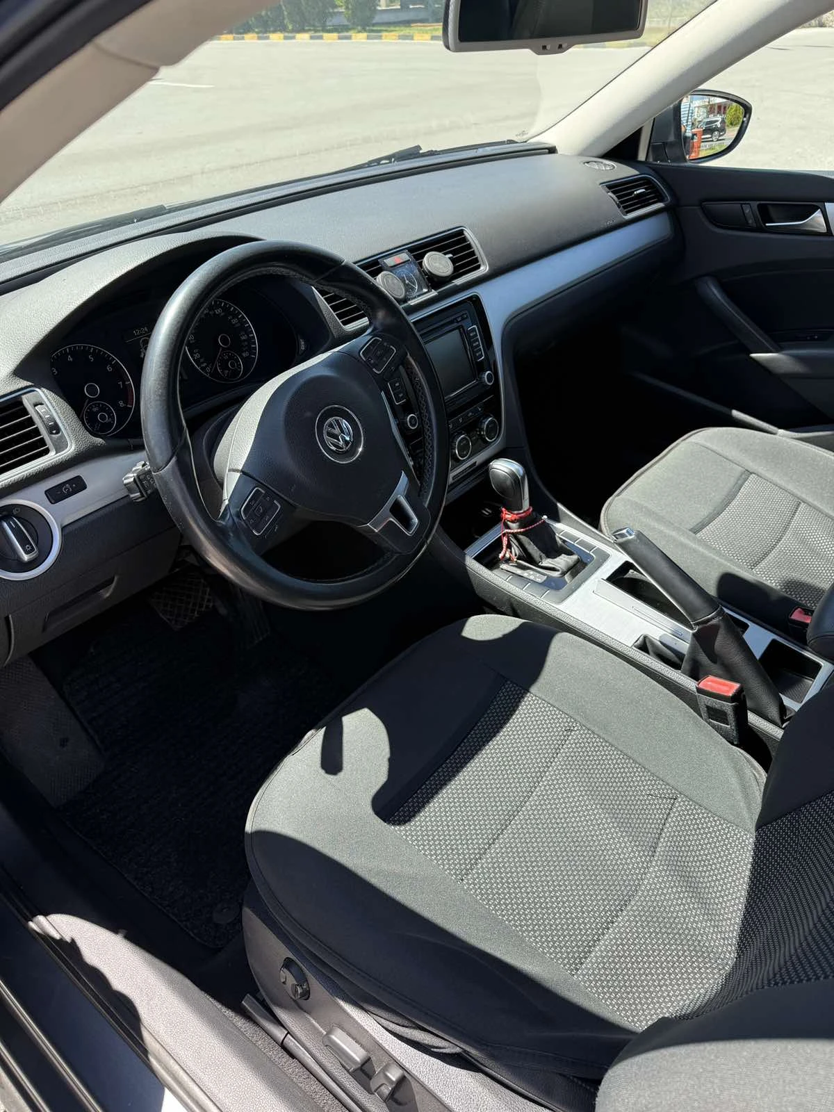 VW Passat 2.5, снимка 12 - Автомобили и джипове - 54322978