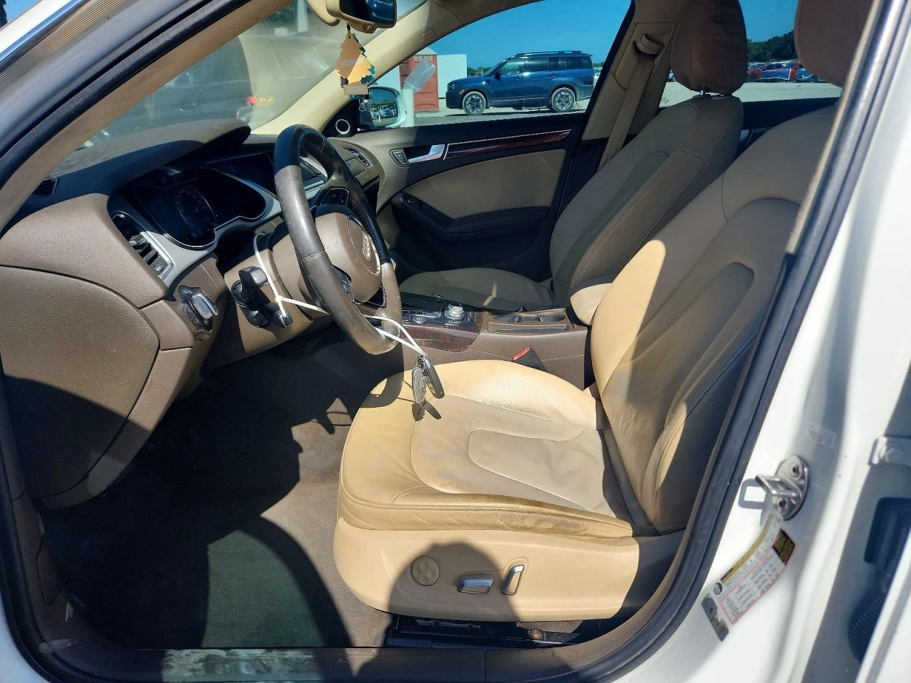 Audi A4 2.0l Premium Plus S-Line, снимка 7 - Автомобили и джипове - 54430331