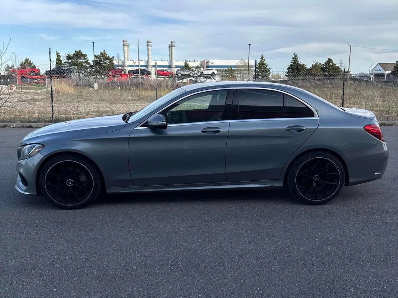 Mercedes-Benz C 300 4MATIC * AMG PACK* ПОДГРЕВИ* ПАНОРАМА* КАМЕРА* , снимка 3 - Автомобили и джипове - 54599375