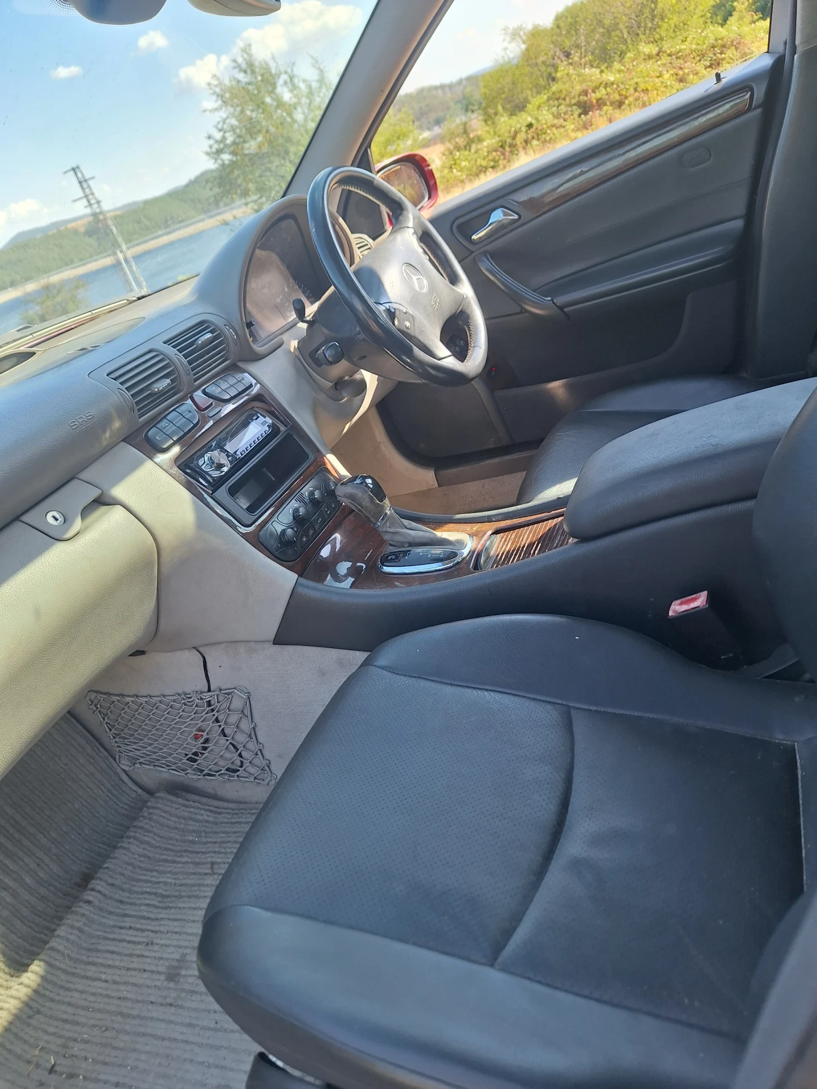Mercedes-Benz C 220, снимка 9 - Автомобили и джипове - 55826636
