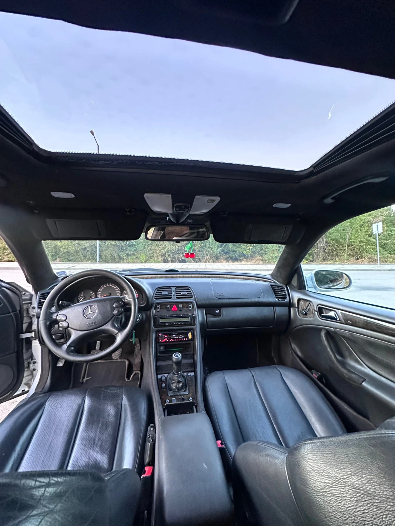 Mercedes-Benz CLK, снимка 8 - Автомобили и джипове - 56111681