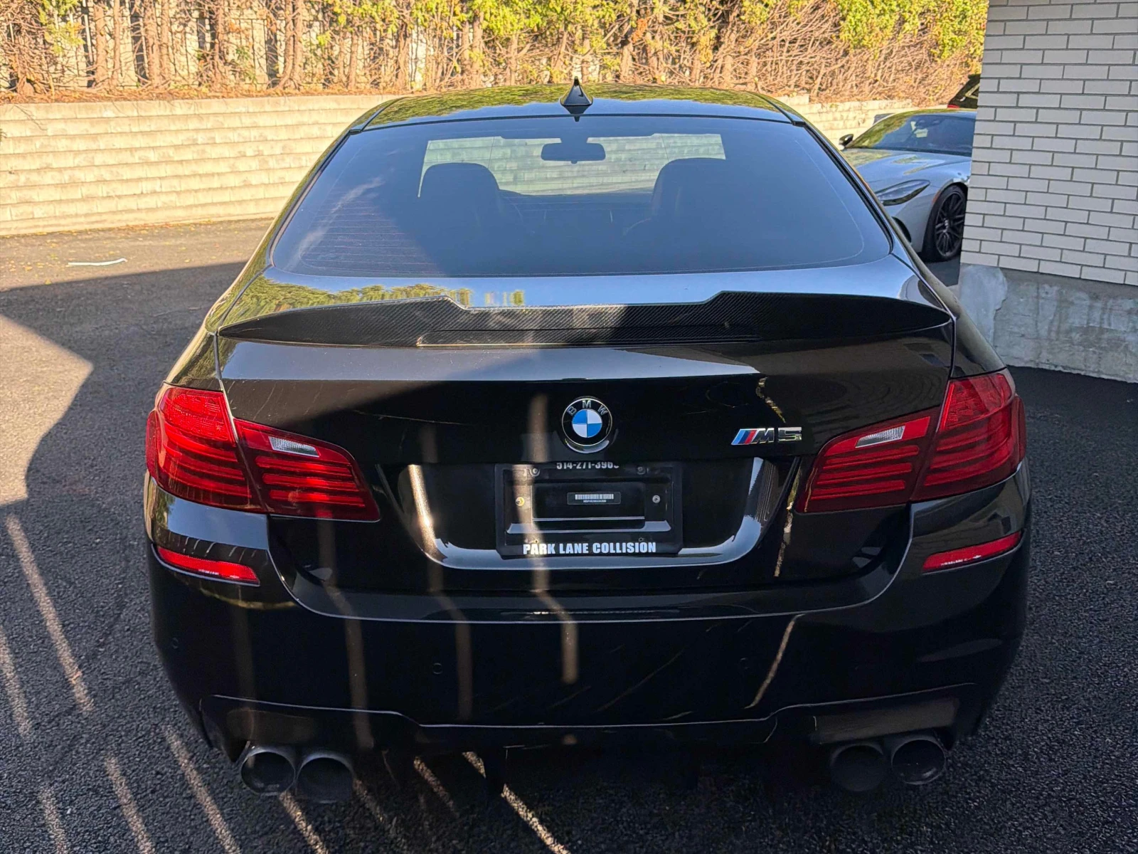 BMW M5 * БЕЗ ЗАБЕЛЕЖКИ* МАСАЖИ* ОБДУХВАНЕ* ВАКУМ* HEAD UP, снимка 6 - Автомобили и джипове - 56137021