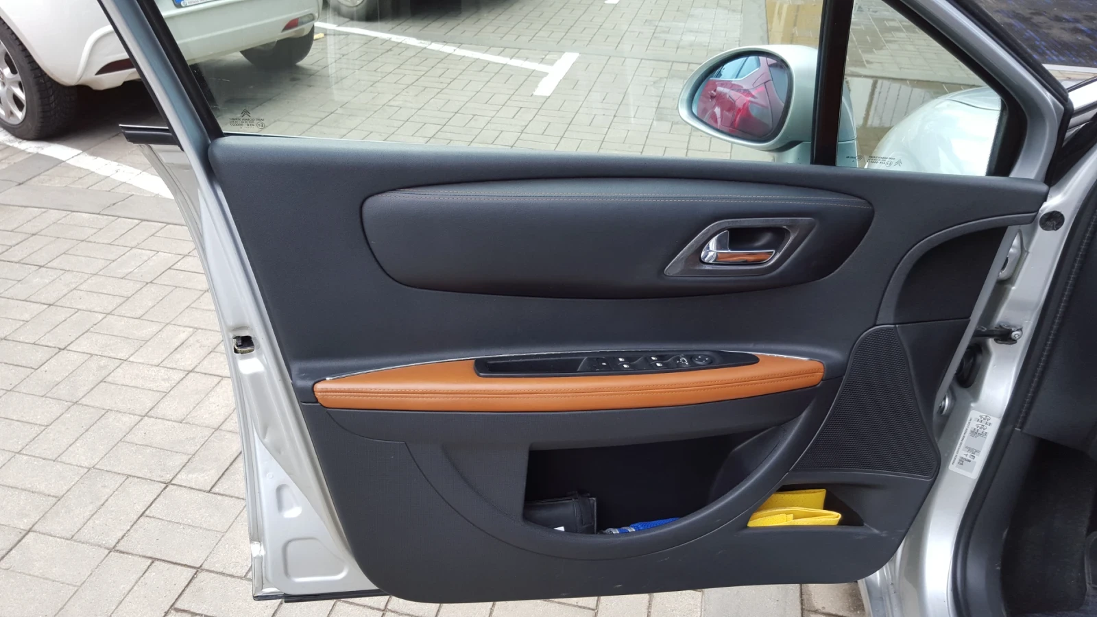 Citroen C4 5 врати, снимка 13 - Автомобили и джипове - 56403509