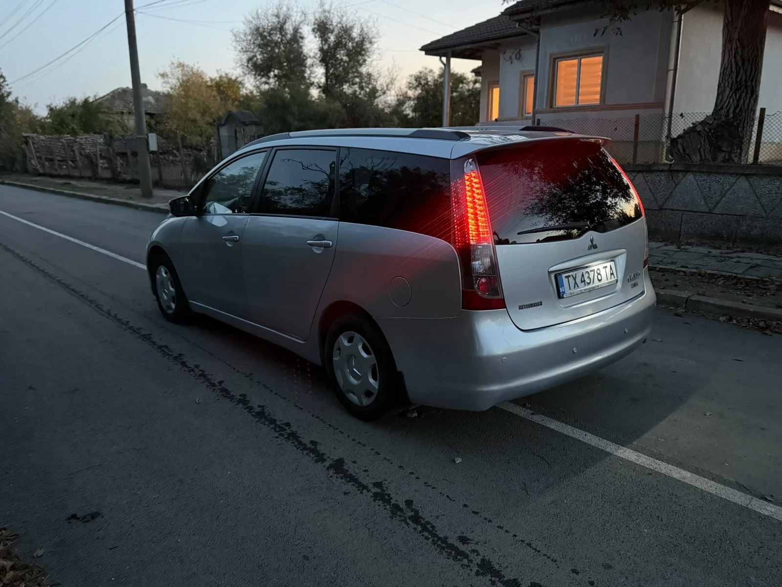 Mitsubishi Grandis 2.0 DID | Mobile.bg � ����������� 7