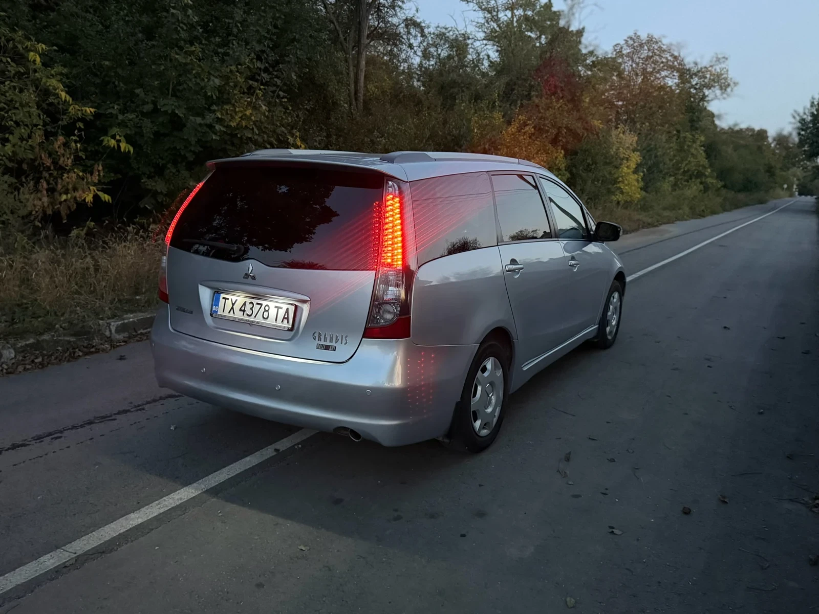 Mitsubishi Grandis 2.0 DID | Mobile.bg � ����������� 5