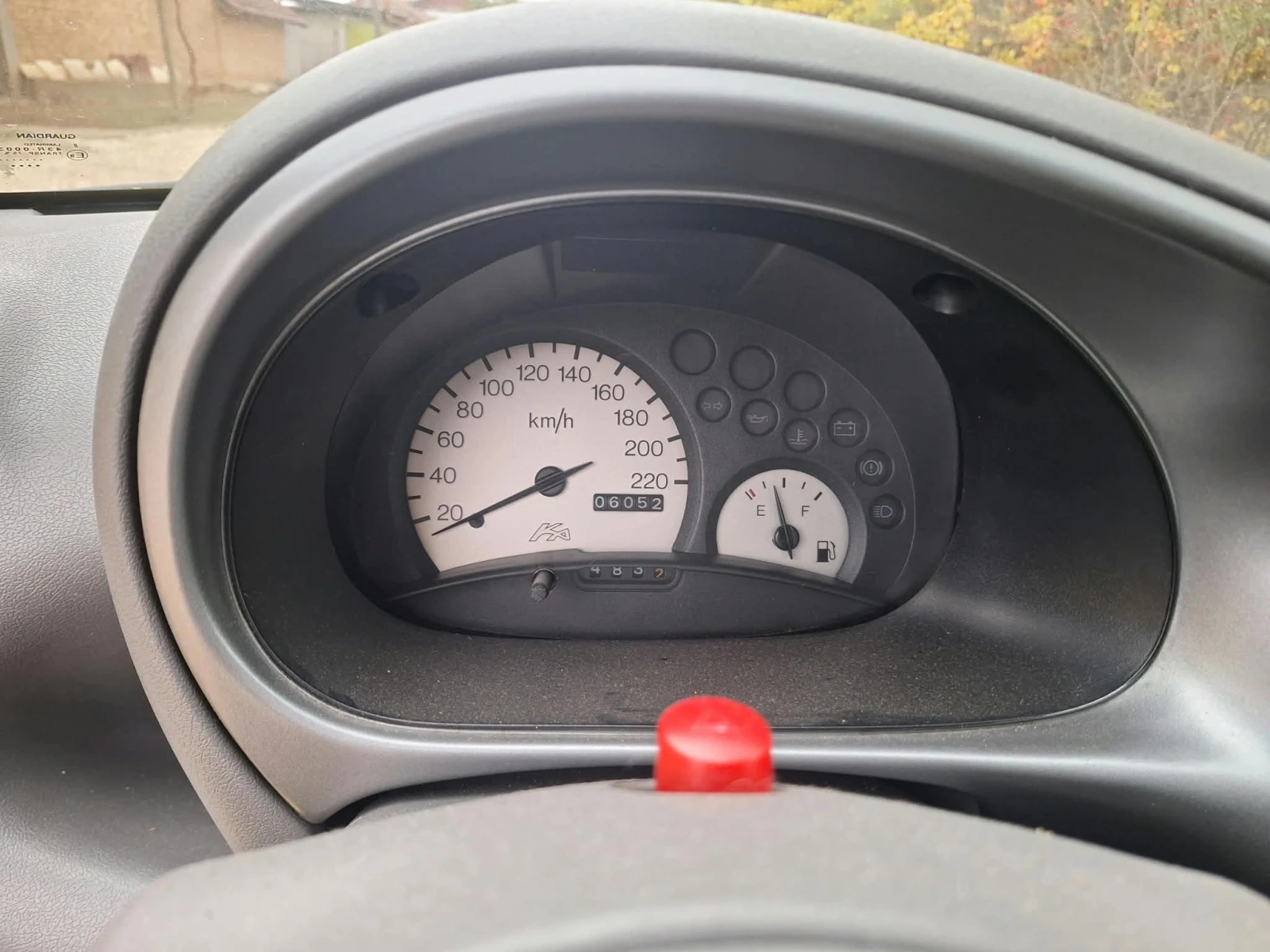 Ford Ka 1.1i klima , снимка 6 - Автомобили и джипове - 56709258