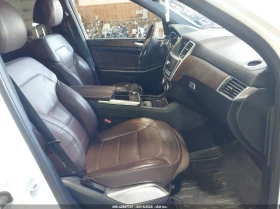 Обява за продажба на Mercedes-Benz GL 500 2014 MERCEDES-BENZ GL 550 4MATIC ~17 900 лв. - изображение 9