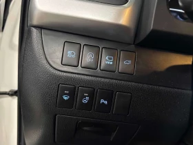 Toyota Highlander Limited/CARFAX/PANO/360 CAM/ПОДГРЕВИ - 24900 € / 48700.17 лв. - 47932140 14