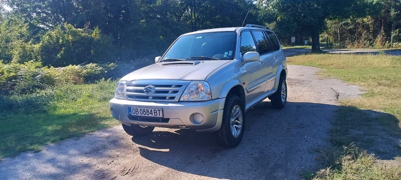 Suzuki XL-7 2.0, снимка 2 - Автомобили и джипове - 47308492