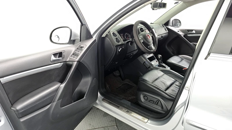VW Tiguan 2.0TDI COMFORT autogeorge.com, снимка 9 - Автомобили и джипове - 51937250