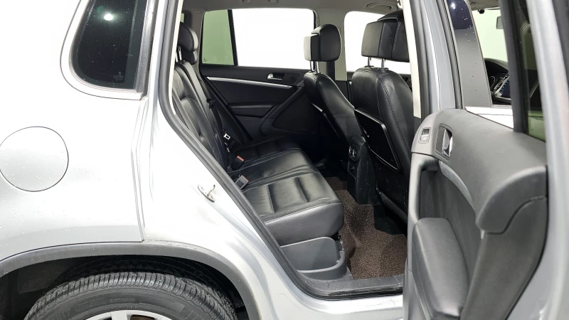 VW Tiguan 2.0TDI COMFORT autogeorge.com, снимка 11 - Автомобили и джипове - 51937250