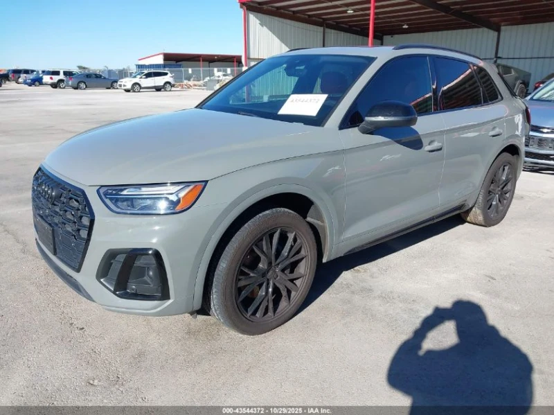 Audi SQ5 PremiumPlus* Nardo Gray* Червен салон* Крайна цена, снимка 3 - Автомобили и джипове - 52938510
