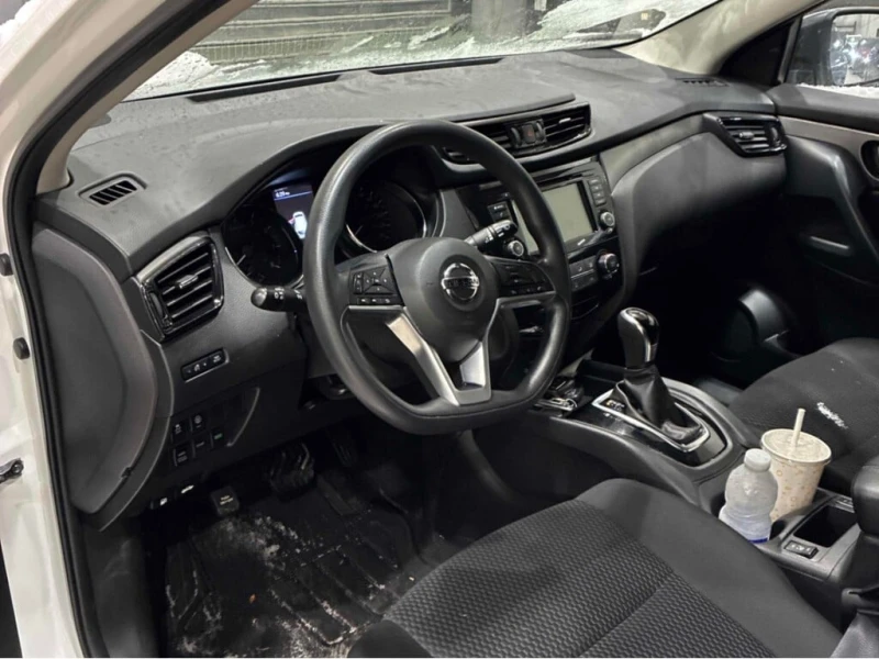 Nissan Rogue * AWD S CVT * CARFAX * БЕЗ ПЪРВОНАЧАЛНА ВНОСКА, снимка 5 - Автомобили и джипове - 52959791