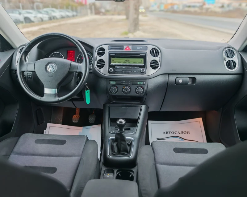 VW Tiguan 1.4 150 К.С. БЕНЗИН!174 000 КМ! , снимка 13 - Автомобили и джипове - 53262870