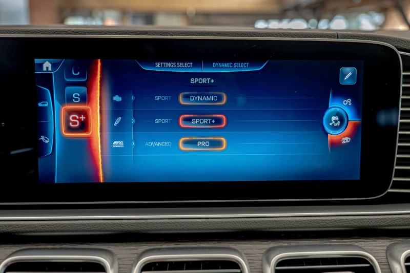 Mercedes-Benz GLE 53 4MATIC Coupe/AMG/Burmester/Обдухване/HuD/Панорама/Камера3, снимка 14 - Автомобили и джипове - 53287071