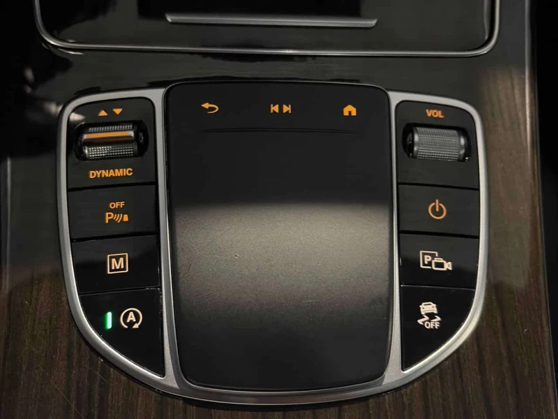 Mercedes-Benz GLC 300 * CARFAX * BURMESTER* ПОДГРЕВИ , снимка 10 - Автомобили и джипове - 53528217