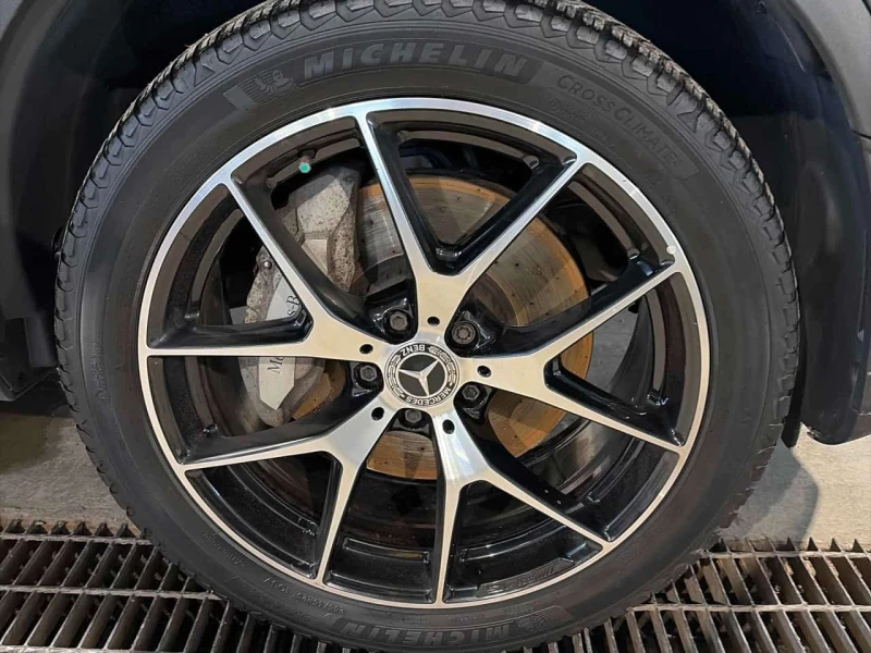 Mercedes-Benz GLC 300 * CARFAX * BURMESTER* ПОДГРЕВИ , снимка 6 - Автомобили и джипове - 53528217