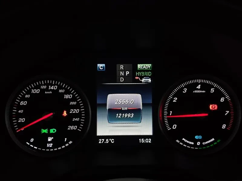 Mercedes-Benz GLC 350 E 4Matic, снимка 8 - Автомобили и джипове - 55799664