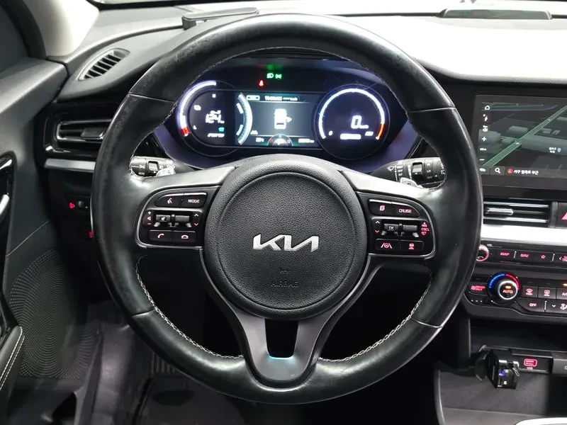 Kia Niro ���� 30% ����� | Mobile.bg � ����������� 13