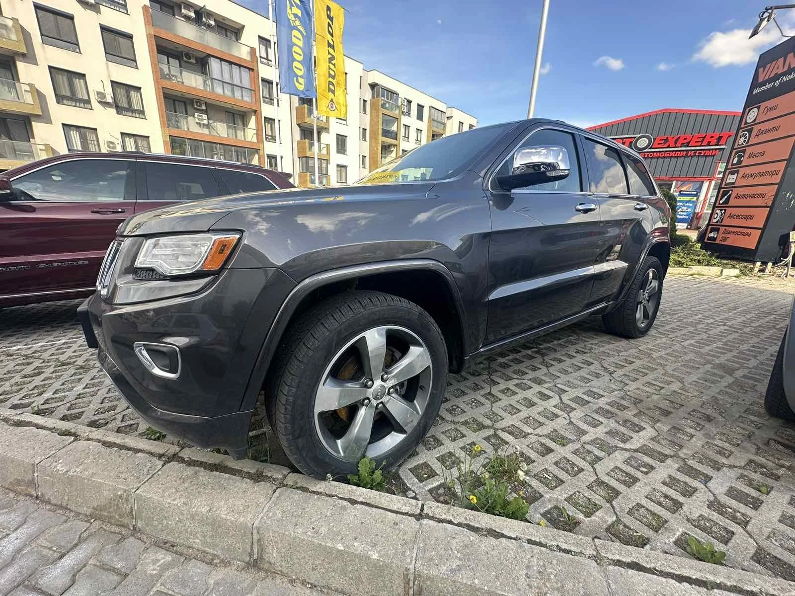 Jeep Grand cherokee Overland 3.6 - изображение 2