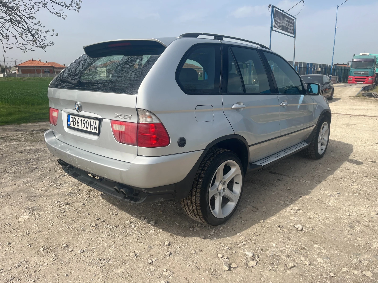 BMW X5 4.4 - изображение 4