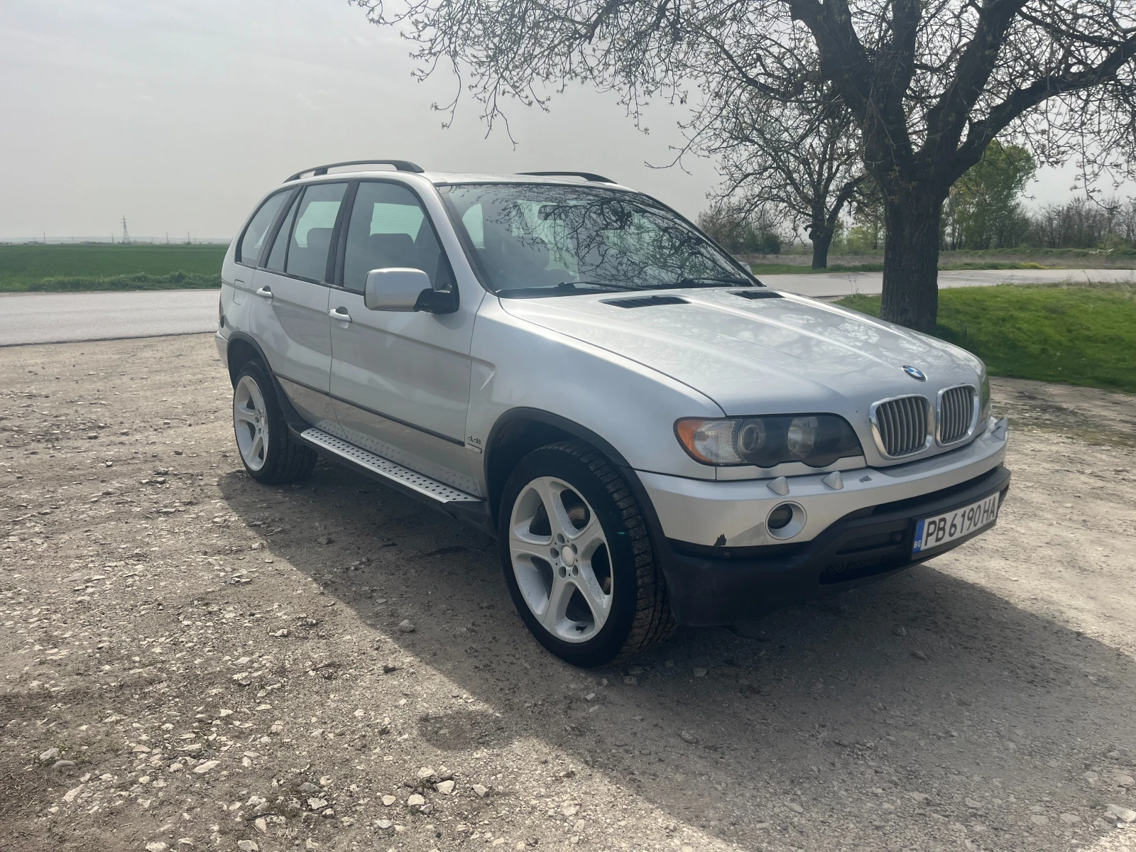 BMW X5 4.4 - изображение 2