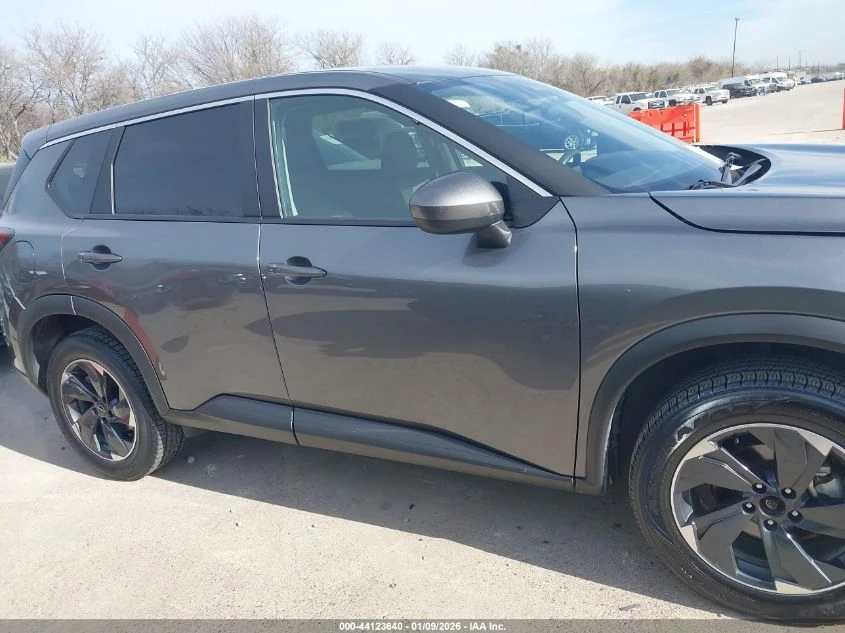 Nissan Rogue 1.5L I-3 DI, DOHC, VVT, TURBO, 201HP Front Wheel - изображение 5