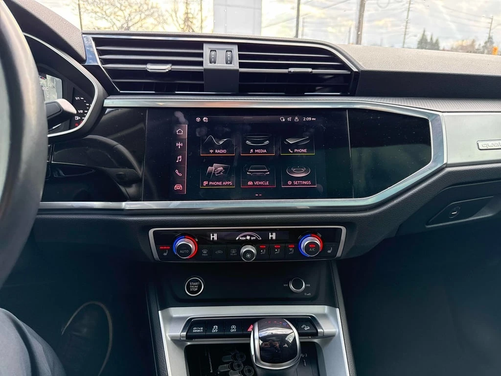 Audi Q3 * 45 TFSI quattro * CARFAX * БЕЗ ПЪРВОНАЧАЛНА ВНОС - изображение 9