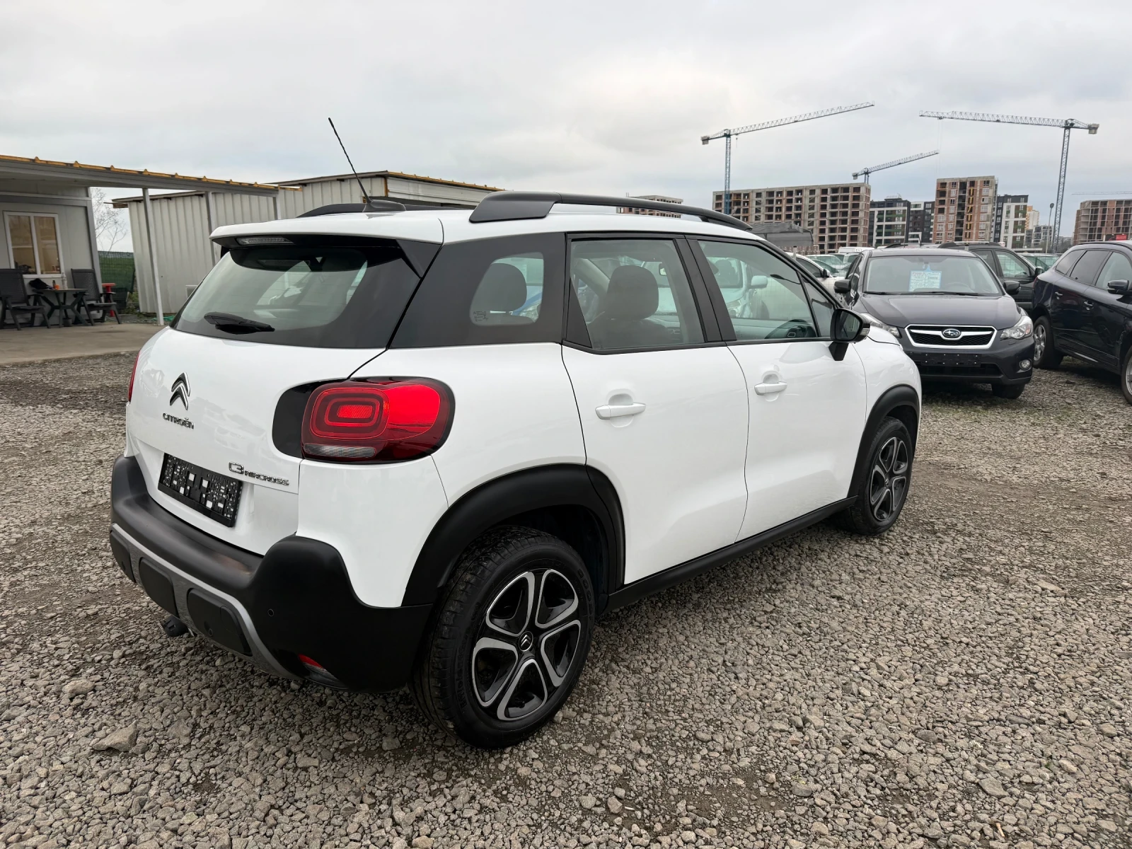 Citroen C3 Aircross 1.5 AVTOMATIC EAT6 EURO6, снимка 4 - Автомобили и джипове - 53523553
